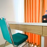 Simply Look Studio At Grand Dhika City Apartment By Travelio